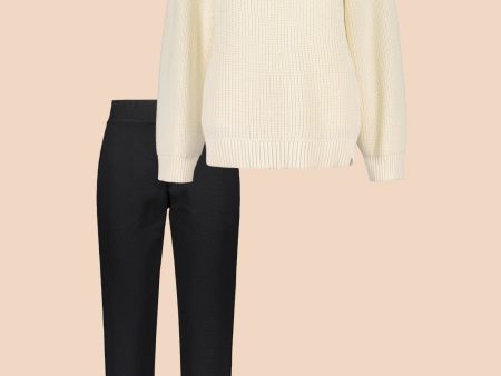 V-Neck Jumper & Comfy Slacks -pakkaus Online Hot Sale